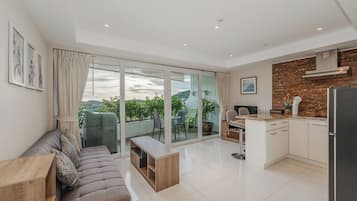 Departamento, balcón | Área de sala de estar