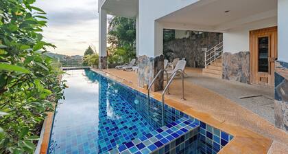 1BR Pool Sauna Near Viewpoint C196