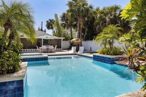 Exterior - Romantic Cottage (Melbourne)