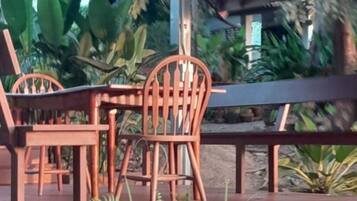 Room, 1 Bedroom, Accessible, Smoking | Outdoor dining