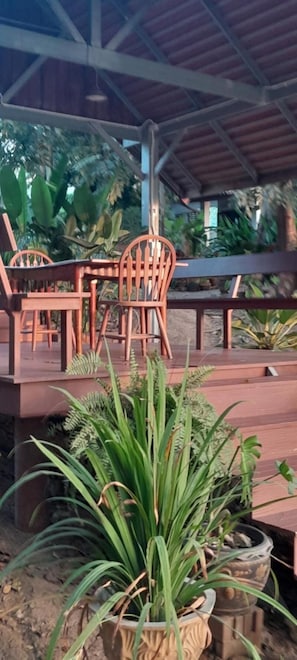 Room, 1 Bedroom, Accessible, Smoking | Outdoor dining - Room-pasak River House Home Stay (Sao Hai)