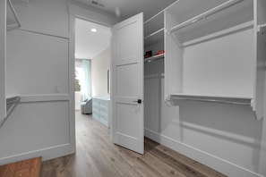 Interior - Spacious apartment with stunning views in Oregon City (Oregon City)