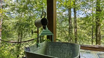 Vue depuis lâhĂ©bergement