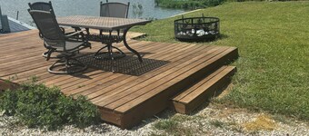 Grandpa's Lakeside Cottage