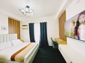 1 bedroom, WiFi, bed sheets, wheelchair access - Central Davao Condo • Pool & Gym • Smart TV & Netflix • Near Mall & Night Market (Davao City)