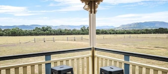 Willow Lodge at Willow Farm, experience the country life