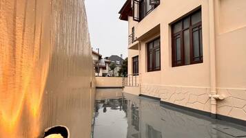 Mặt tiền nơi lưu trú