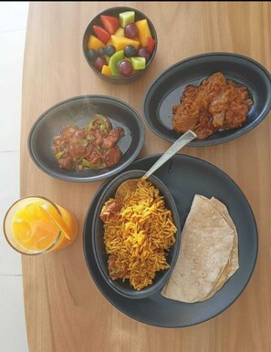 Sarapan bungkus setiap hari dengan fi 