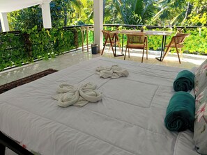 1 bedroom, WiFi, bed sheets