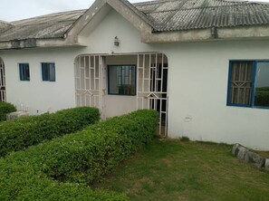 Junior Bungalow, Balcony, Garden View - Villarica Beach resort  (Lekki)