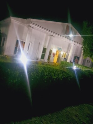 Reception - Villarica Beach resort  (Lekki)