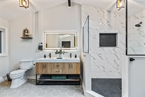 Douche, serviettes fournies