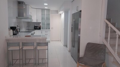 Enjoy Torremolinos on foot - Tourist house in the town center