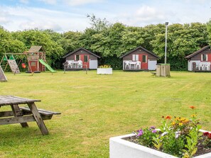 House | Property grounds - 4 Person Holiday Park Home in Grindsted (Grindsted)