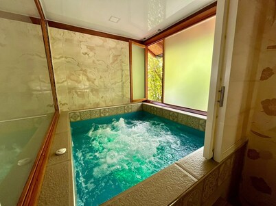 Munay Wasi by Hospedaje Punztan 1-bedroom cabin in Baños de Agua Santa