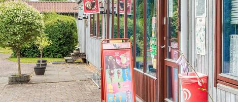 House | Property grounds