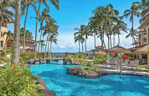 𝐅𝐢𝐧𝐝𝐢𝐧𝐠 𝐌𝐞𝐢𝐥𝐢’𝐬 Gorgeous Waiohai Club Beachfront Resort + Amenities