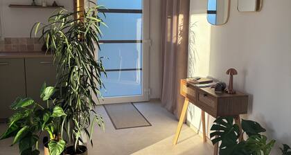 Small house, just a few minutes from Lac du Der! Welcome to L'Escapade du Der