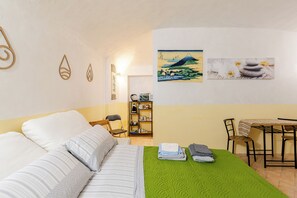 1 Schlafzimmer, Bügeleisen/Bügelbrett, WLAN, Bettwäsche