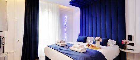 Apartment | Iron/ironing board, bed sheets