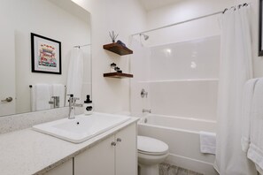 Hair dryer, towels, soap, toilet paper - NEW 2BR Victoria Suite: Family, Pet, Work-Friendly (Colwood)