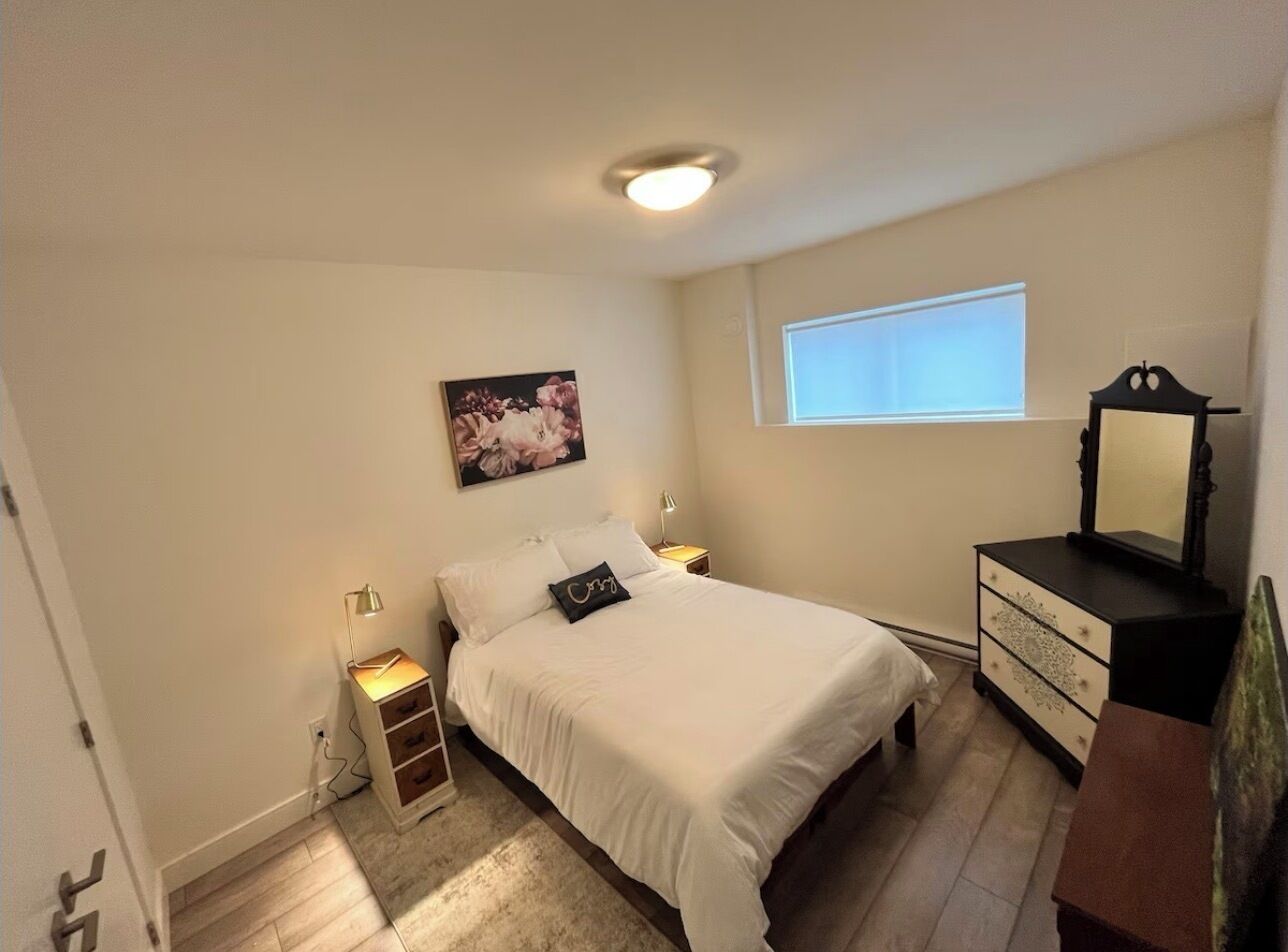 2 soverom, strykejern/-brett, wi-fi og sengetøy