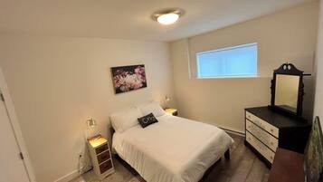 2 chambres, fer et planche Ă repasser, Wi-Fi, draps fournis