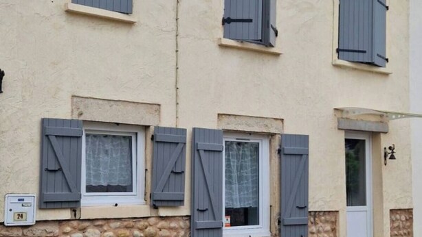 Uklassifisert bilde, 1 av 8, knapp