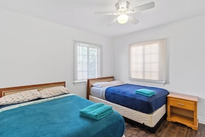 3 bedrooms, Internet, bed sheets