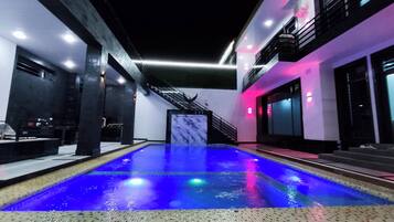 Indoor pool, seasonal outdoor pool, sun loungers