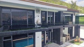 Sundeck
