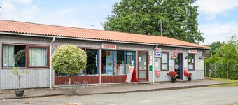 6 Person Holiday Park Home in Grindsted