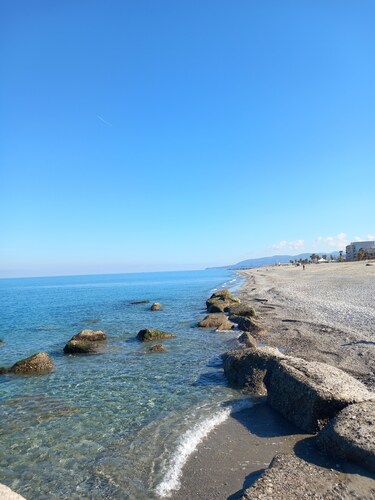 THE COTTAGE BY THE SEA
