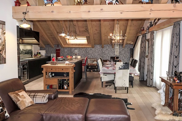 Kitchen / Dining Room