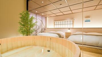 Villa | Iron/ironing board, free WiFi