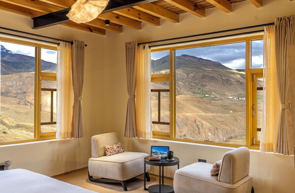 笔记本电脑工作区