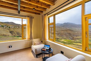 笔记本电脑工作区