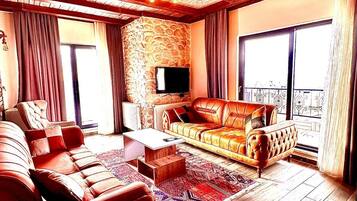 Khu vực làm việc phù hợp cho laptop