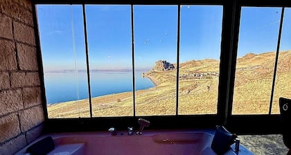 Yesilsu Tas Konağı