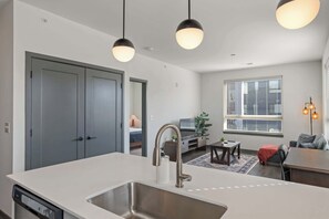 Interior - CozySuites Ayr | parking, pool, gym  #04 (Indianapolis)