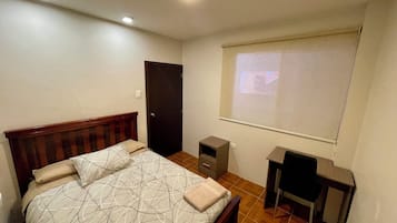 2 bedrooms, free WiFi, bed sheets, wheelchair access