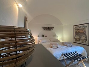 Room - Trullo Alberico, renovated with swimming pool (Puglia)