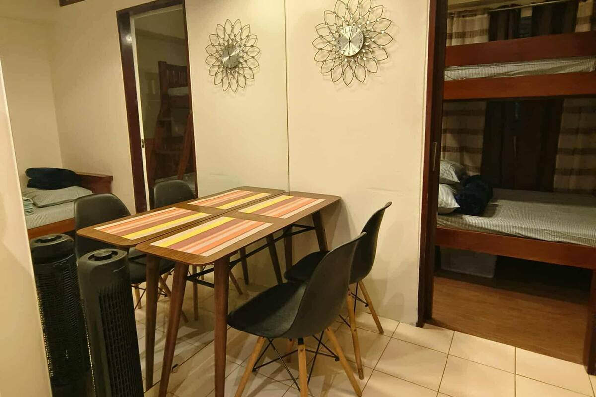 Appart'hôtel Familial, 1 chambre, non-fumeur, animaux de compagnie acceptés | Salle de séjour