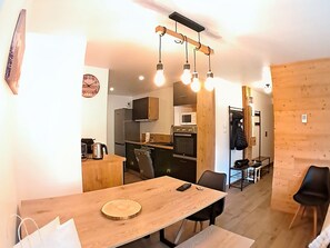 Fridge, microwave, dishwasher