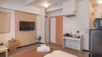 Habitación Confort con 2 camas individuales, balcón, vista a la ciudad | Wifi gratis