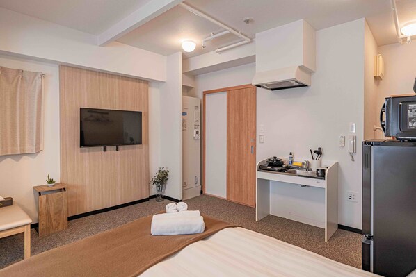 Habitación Confort con 2 camas individuales, balcón, vista a la ciudad | Wifi gratis 