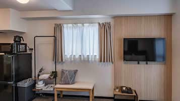 Comfort Twin Room, Balcony, City View | Free WiFi