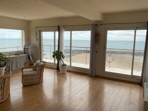 Interior - Like a lighthouse!... (Agde)
