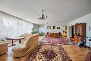 House | Living room