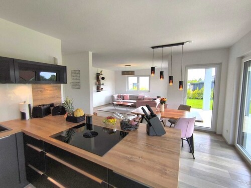 VILLA VULKANEIFEL -modern -family-friendly -terrace -double garage